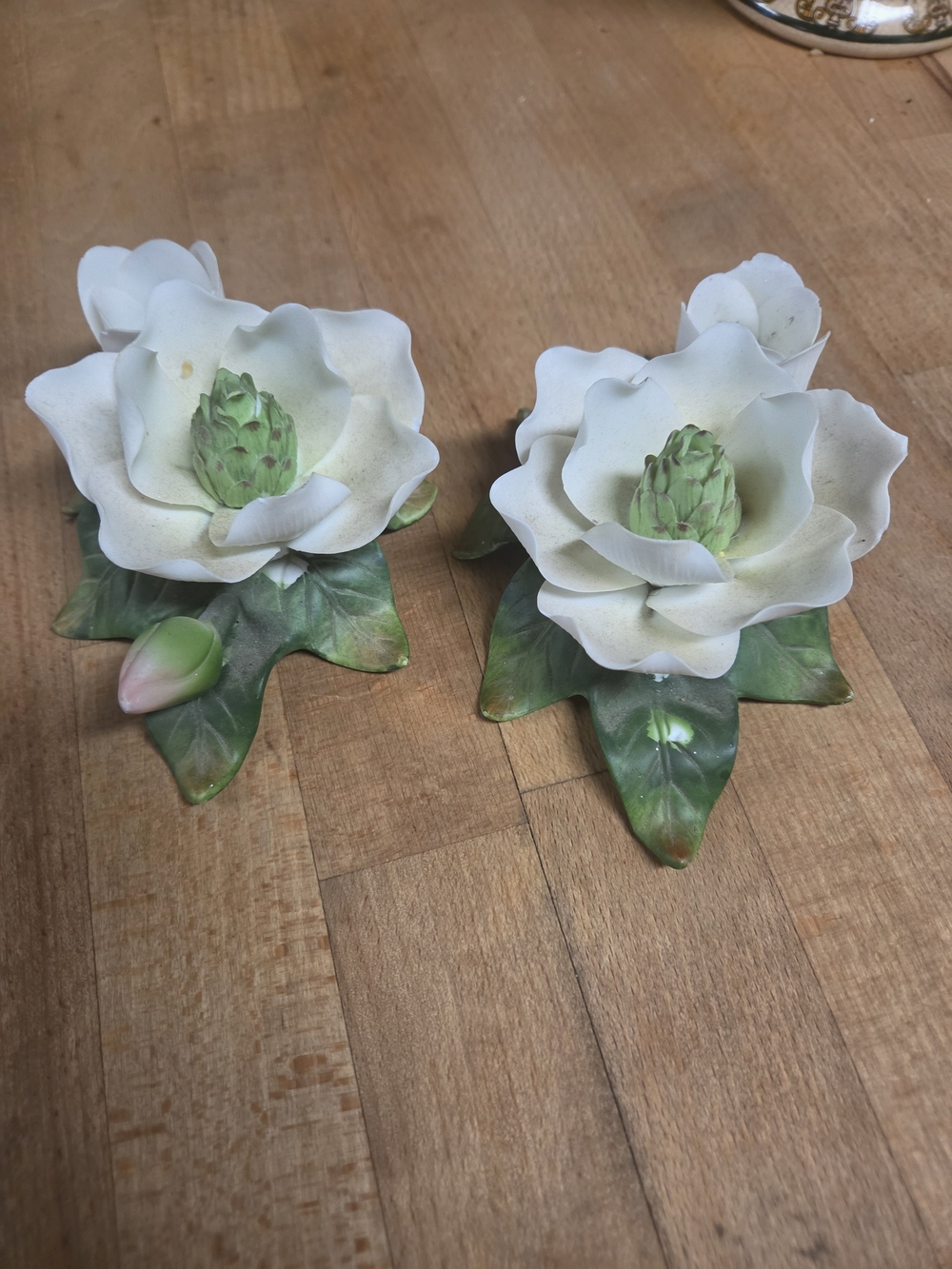 Porcelain White Flower Candle Holders with Green Leaves
